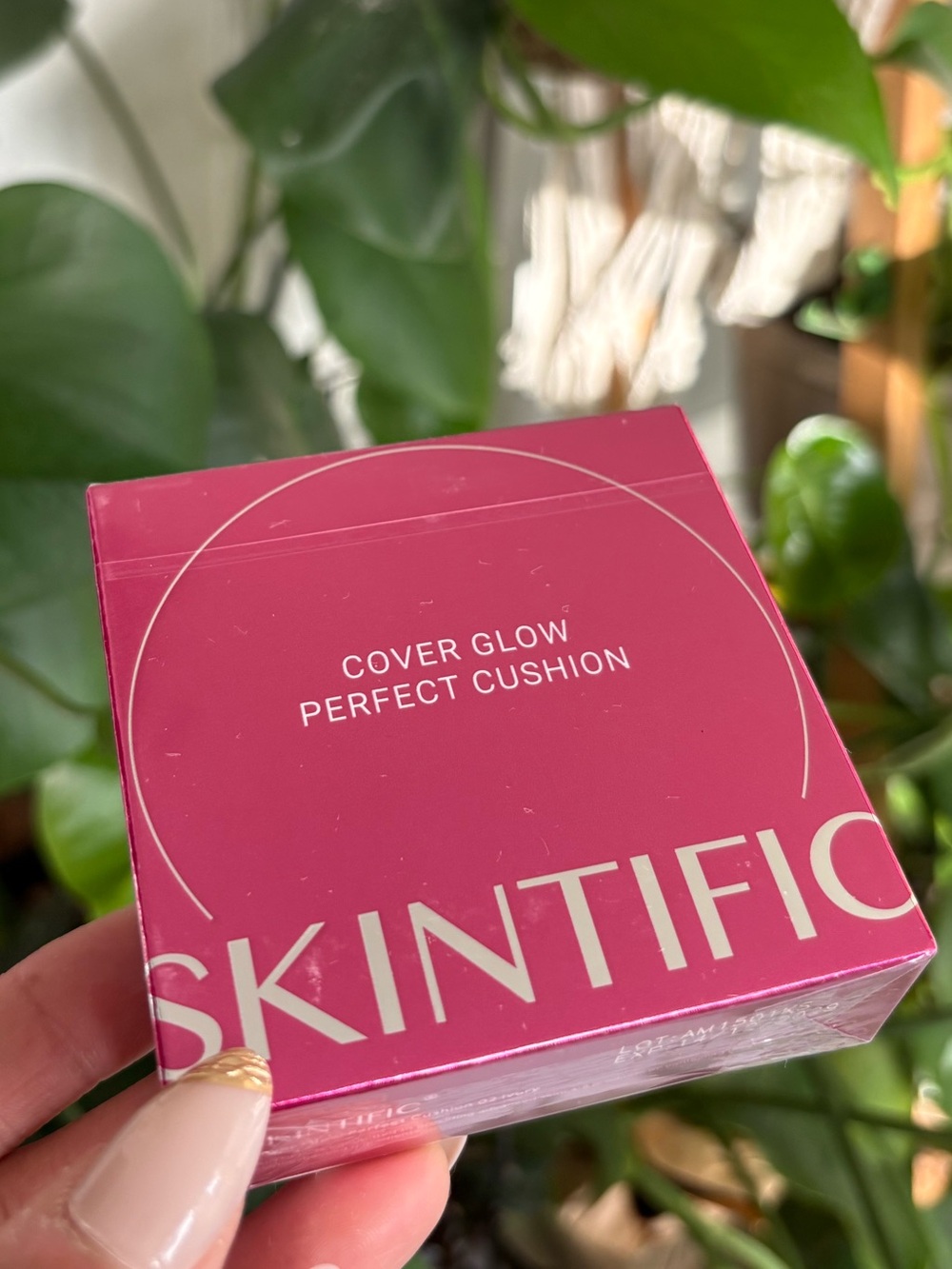 🔮 3/$21 🔮 SKINTIFIC Cover Glow Perfect Cushion Foundation - 02 Ivory